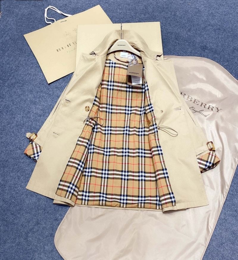 Burberry Outwear